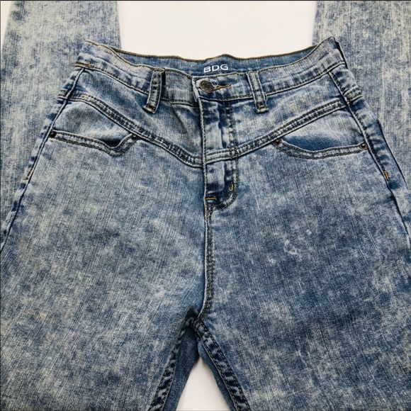 UO-BDG High Rise Seam Jean In Acid Wash Skinny - Picture 4 of 8